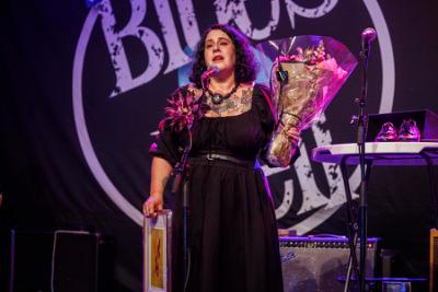 Davina mottok Blues in Hells hederspris 2025